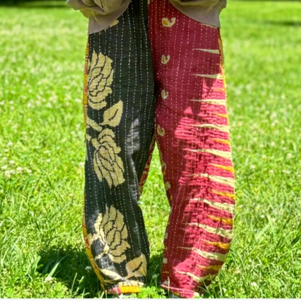 One of a kind barrel leg pants Sz Small